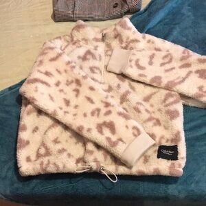 Woman’s Calvin Klein Performance fuzzy drawstring/half-zip jacket